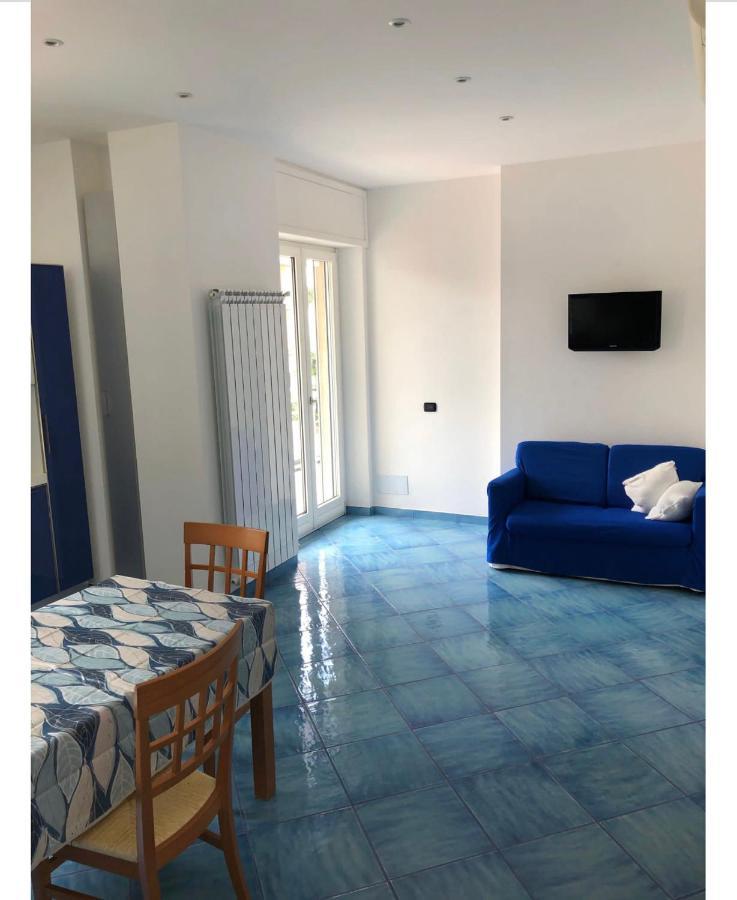 Hotel Blue Sea Salerno Exterior foto