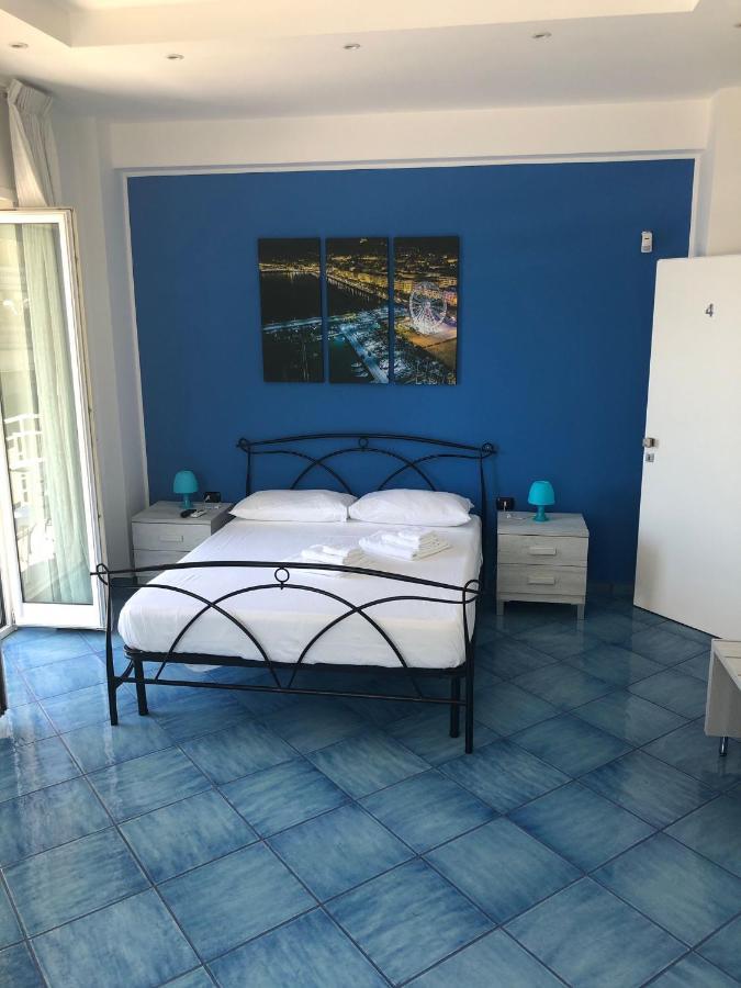 Hotel Blue Sea Salerno Exterior foto